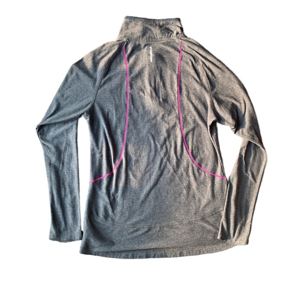 Women’s Quarterzip Pullover - Picture 2 of 4